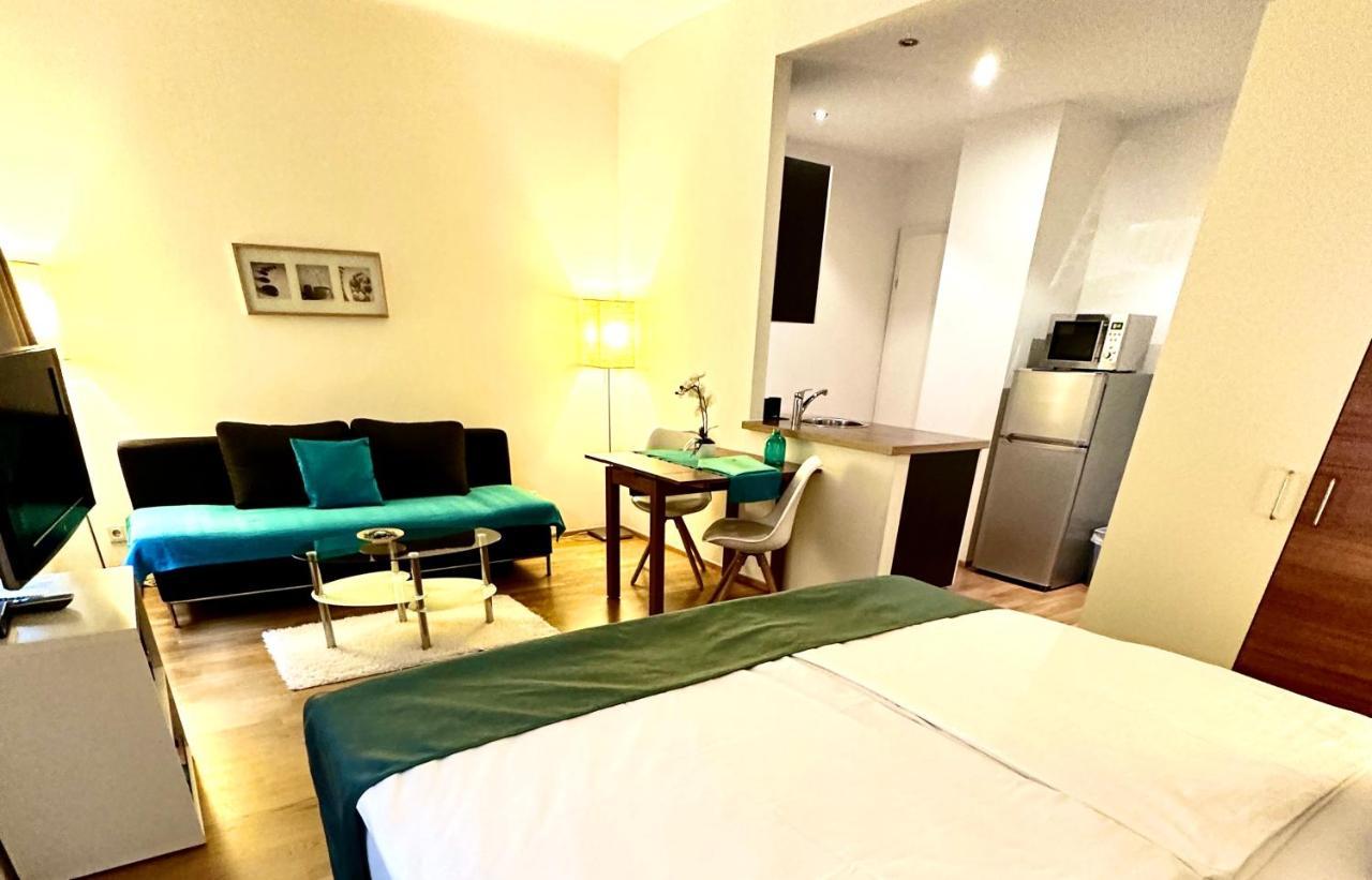 Home Sweet Apartments - A Cozy Welcome Vienne Extérieur photo